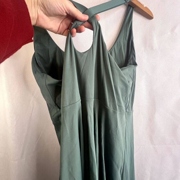 Toreel Green Tennis Exercise Dress with Shorts with pockets underneath Size XL - Picture 5 of 11